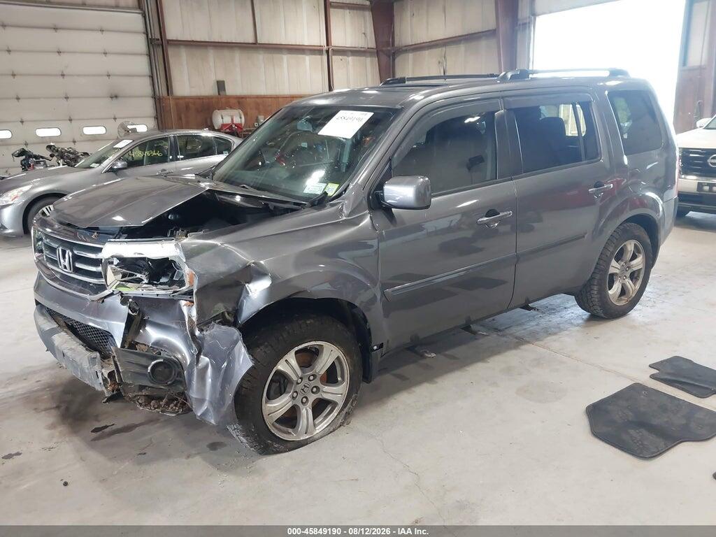 5FNYF4H54EB033858 2014 HONDA PILOT photo no. 2