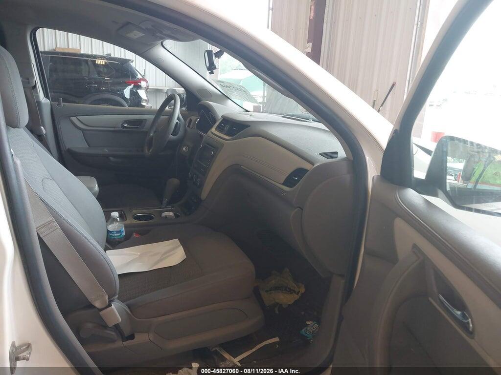 1GNKRFKD3EJ213082 2014 CHEVROLET TRAVERSE photo no. 5