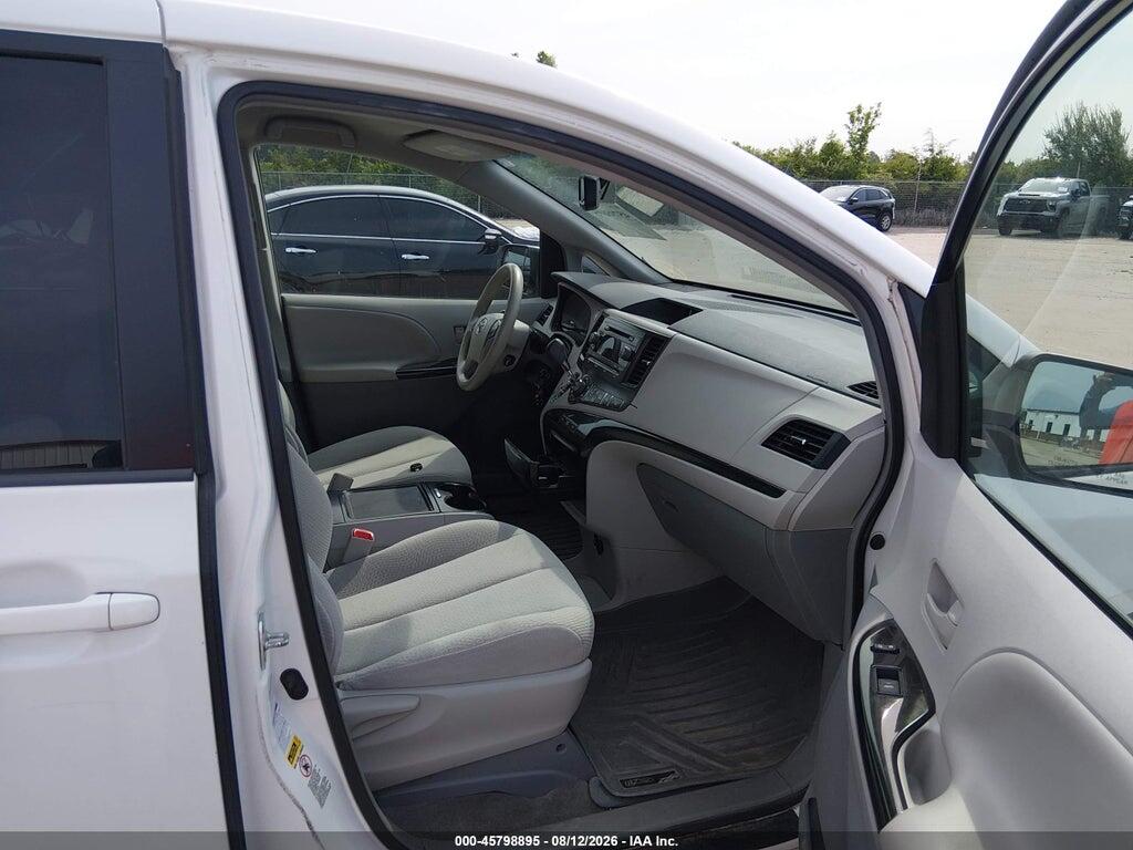 5TDJK3DC5ES084437 2014 TOYOTA SIENNA photo no. 5