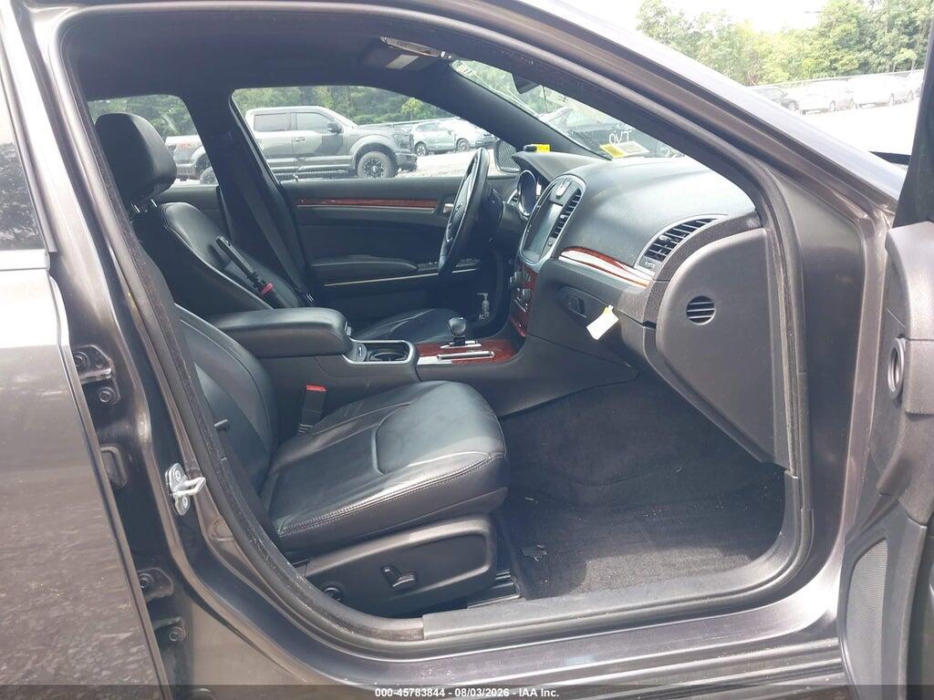 2C3CCARG6EH206358 2014 CHRYSLER 300 photo no. 5