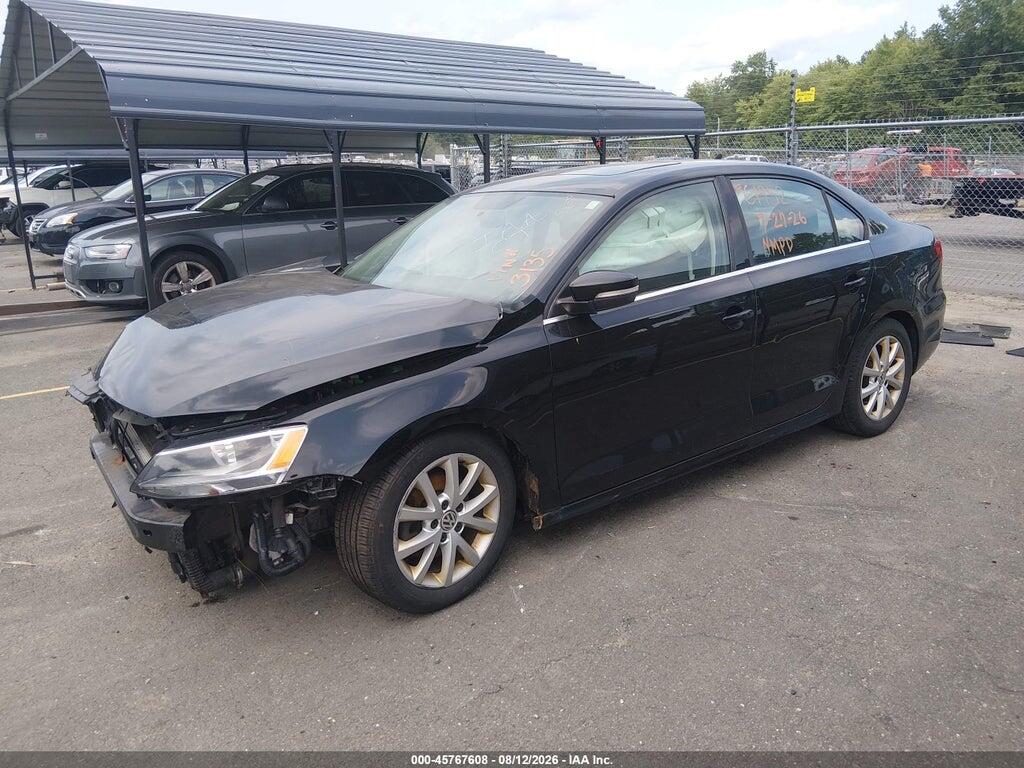 3VWD17AJXEM353135 2014 VOLKSWAGEN JETTA photo no. 2