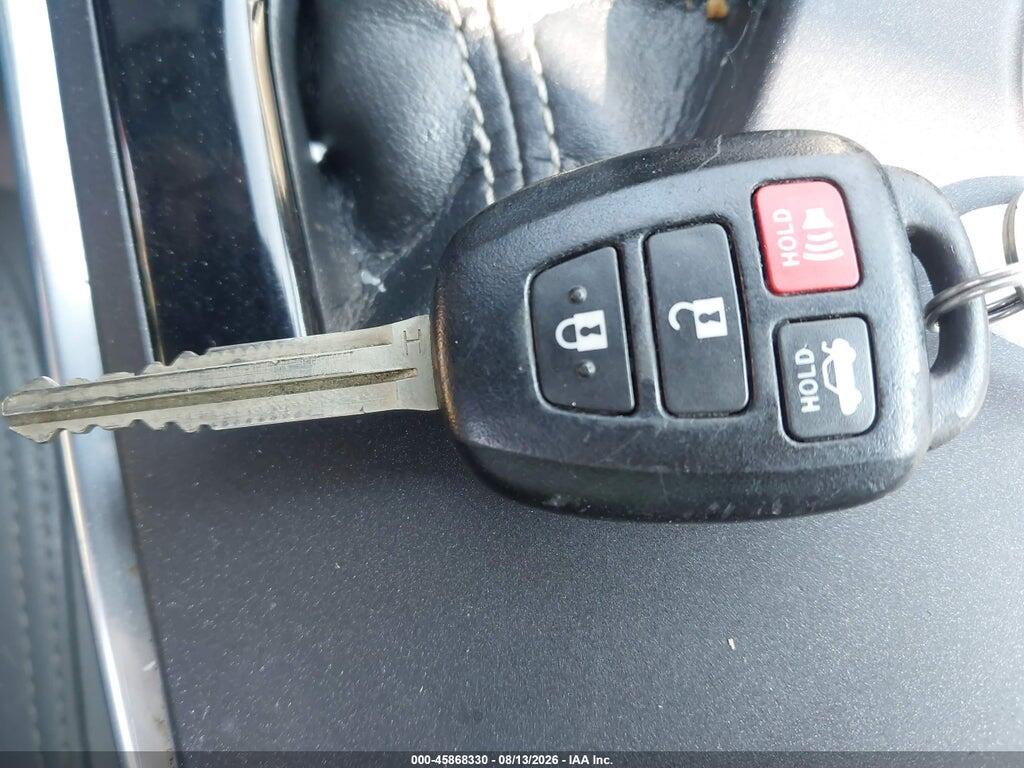 4T1BF1FK1FU951875 2015 TOYOTA CAMRY photo no. 11