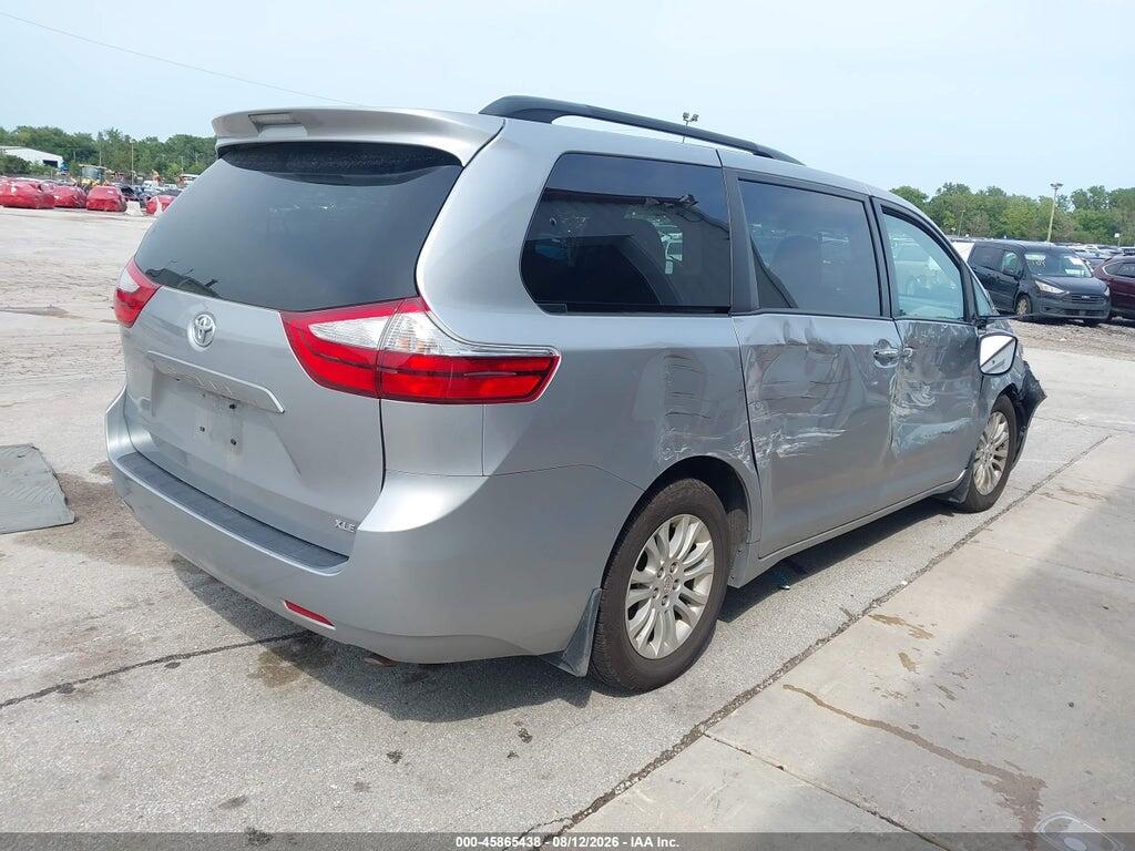 5TDYK3DC4FS556871 2015 TOYOTA SIENNA photo no. 4