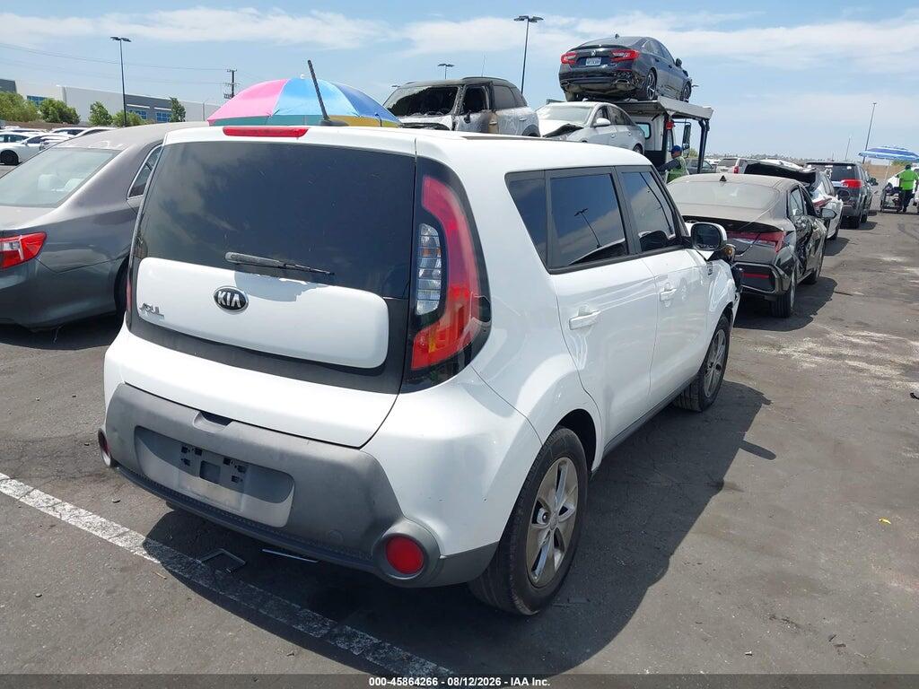 KNDJN2A29F7133308 2015 KIA SOUL photo no. 4