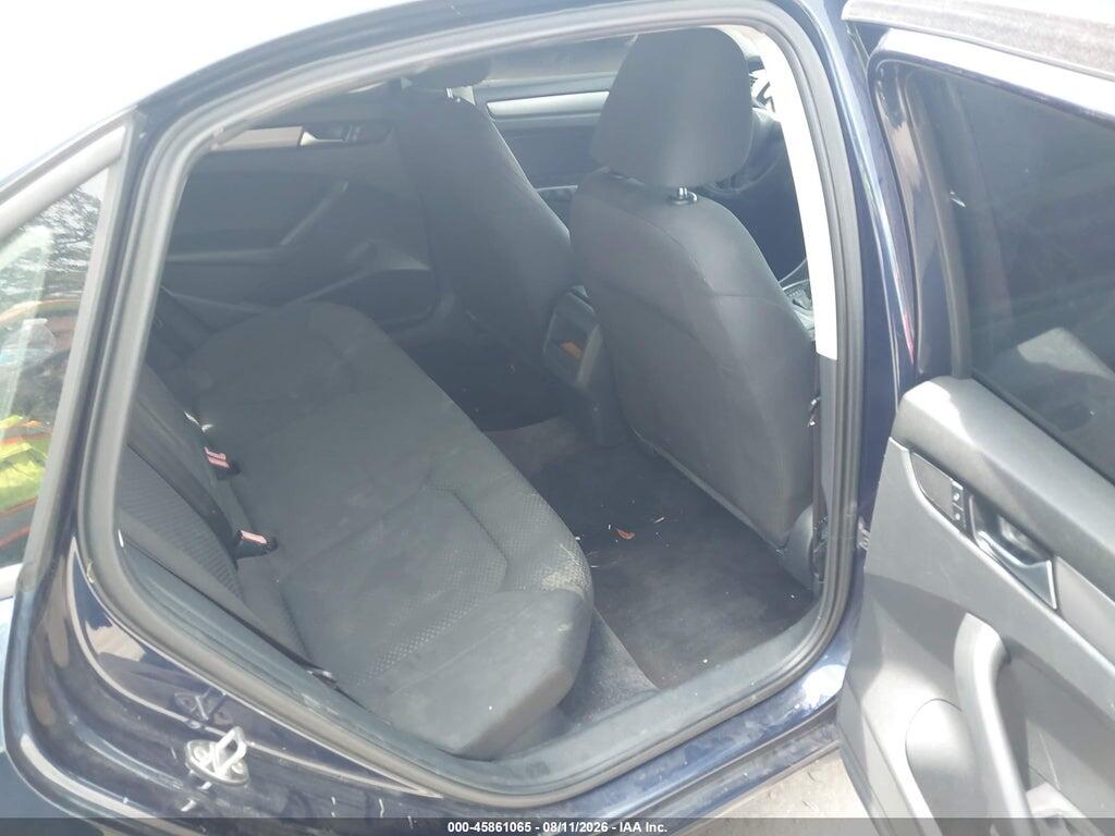 1VWAT7A3XFC046839 2015 VOLKSWAGEN PASSAT photo no. 8