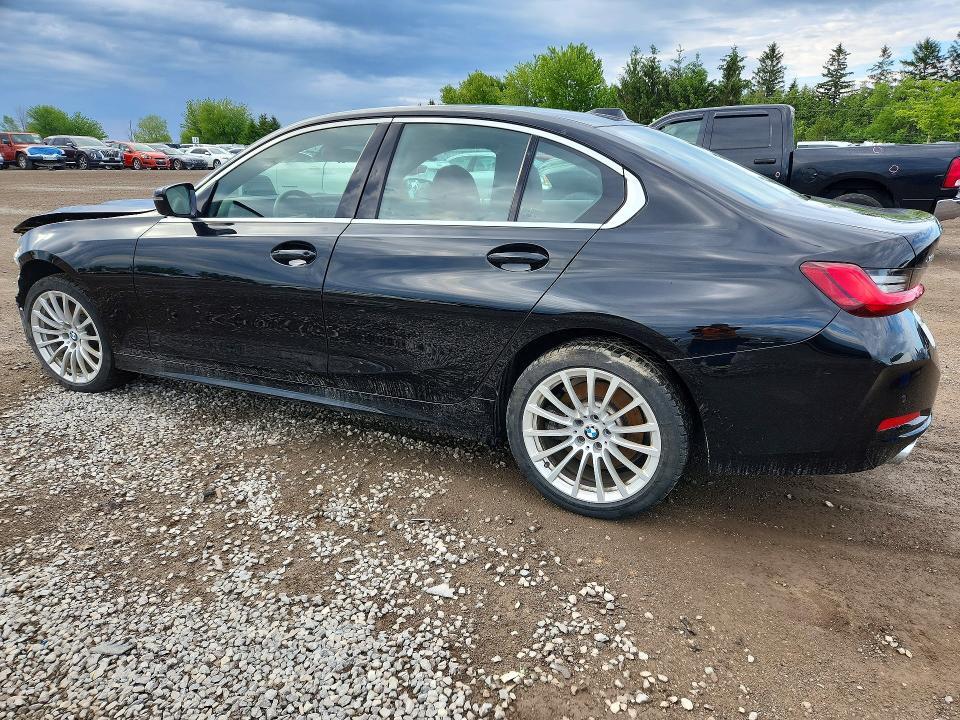 2024 BMW 330XI — Фото 2 из 13