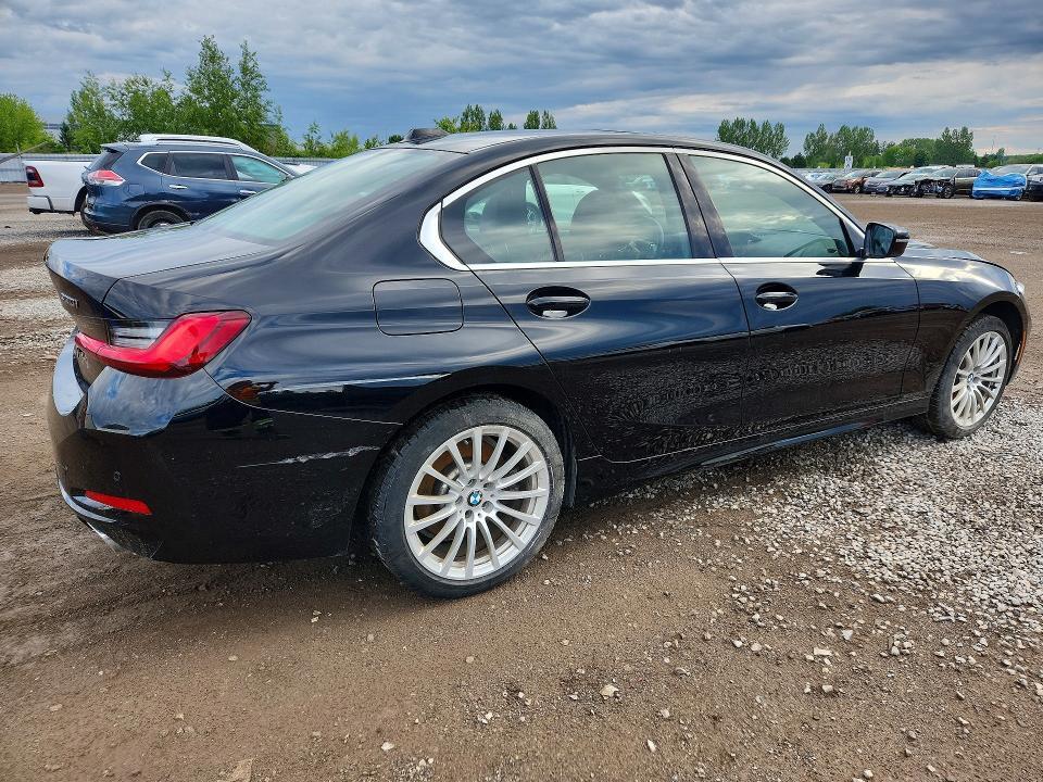 2024 BMW 330XI — Фото 3 из 13