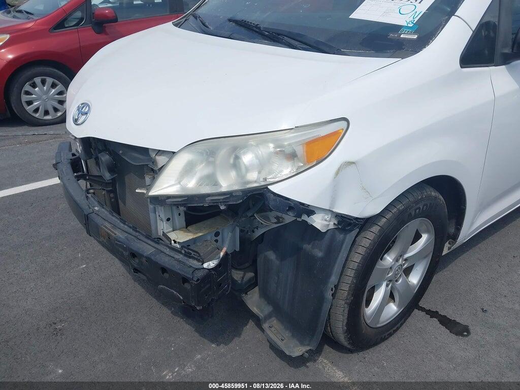 5TDZK3DC0FS667356 2015 TOYOTA SIENNA photo no. 6
