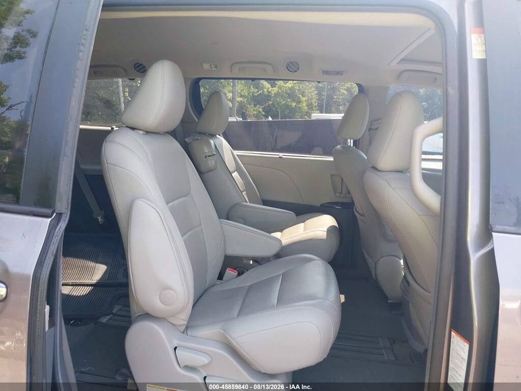 5TDYK3DC8FS540754 2015 TOYOTA SIENNA photo no. 8