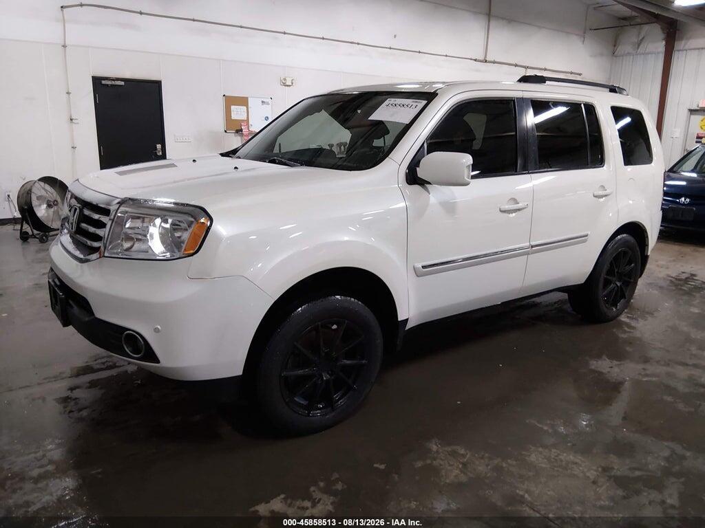 5FNYF4H94FB024713 2015 HONDA PILOT photo no. 2