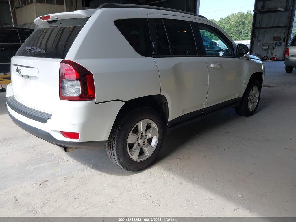 1C4NJCBA3FD285076 2015 JEEP COMPASS photo no. 4