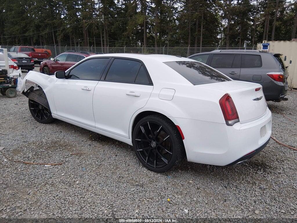 2C3CCABG9FH837472 2015 CHRYSLER 300 photo no. 3