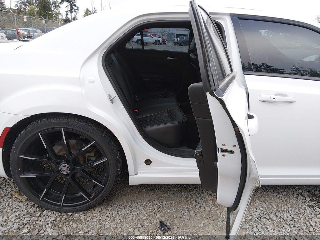 2C3CCABG9FH837472 2015 CHRYSLER 300 photo no. 8