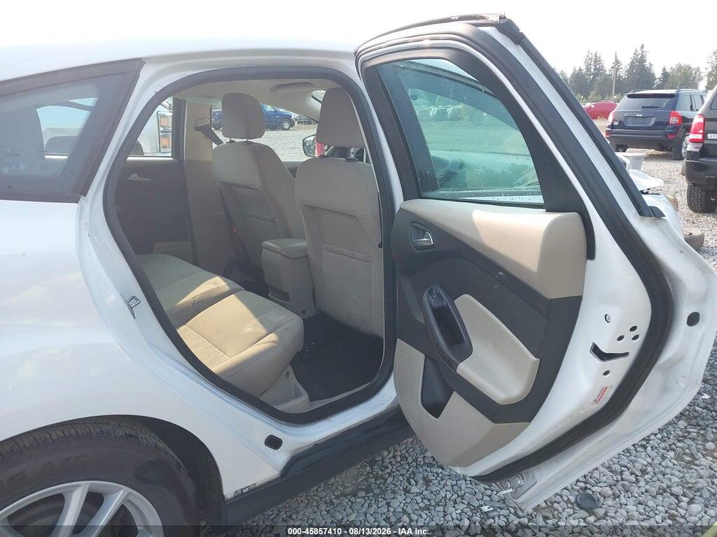 1FADP3K23FL342326 2015 FORD FOCUS photo no. 8