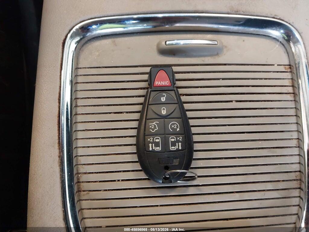 2C4RC1JG9FR738975 2015 CHRYSLER TOWN & COUNTRY photo no. 11