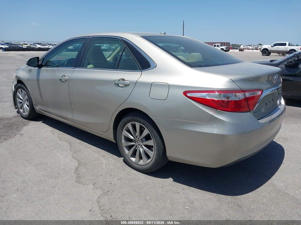 4T1BF1FK4FU935430 2015 TOYOTA CAMRY photo no. 3