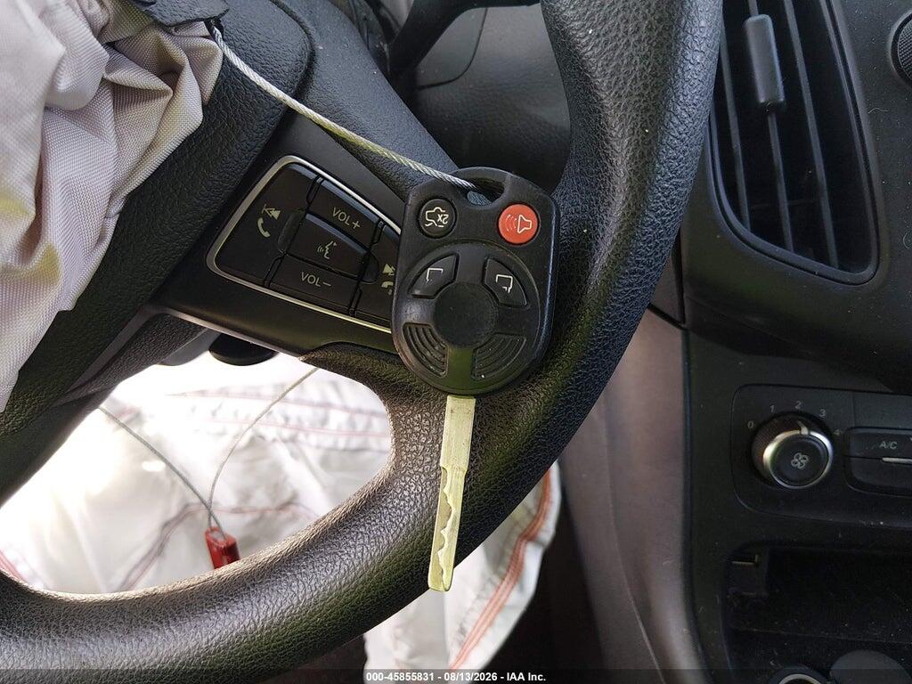 1FADP3K2XFL223267 2015 FORD FOCUS photo no. 11