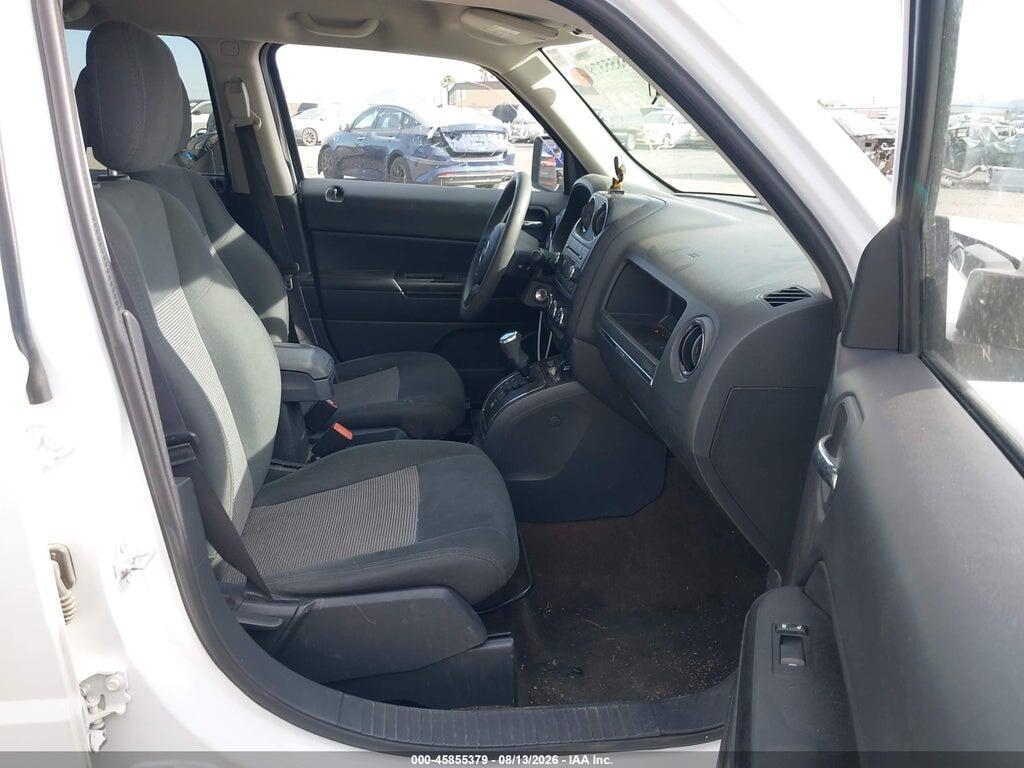 1C4NJPBA1FD334055 2015 JEEP PATRIOT photo no. 5