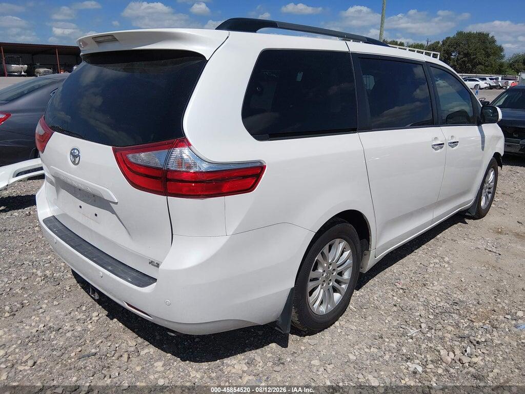 5TDYK3DC7FS665468 2015 TOYOTA SIENNA photo no. 4
