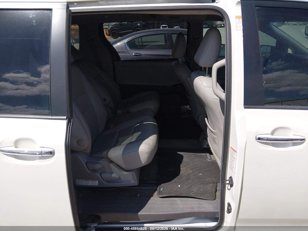 5TDYK3DC7FS665468 2015 TOYOTA SIENNA photo no. 8