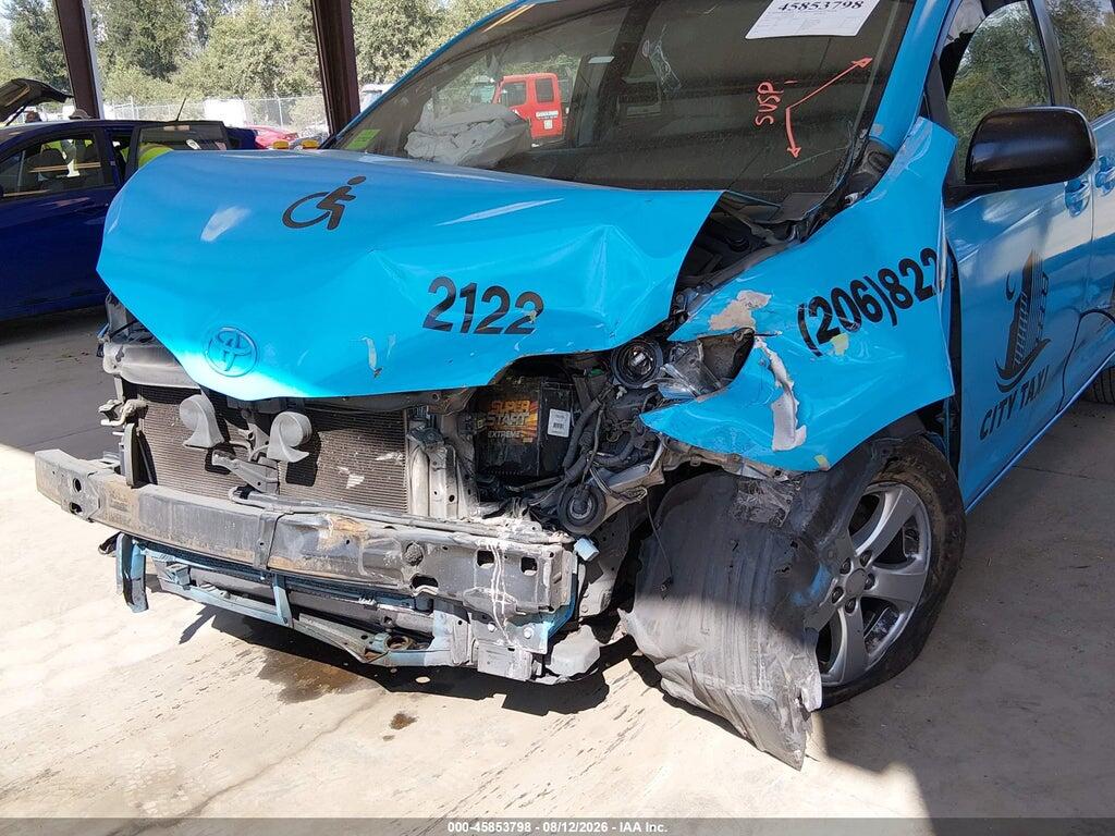 5TDZK3DC2FS595169 2015 TOYOTA SIENNA photo no. 6