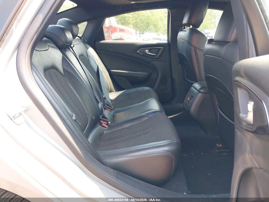 1C3CCCDG5FN523981 2015 CHRYSLER 200 photo no. 8