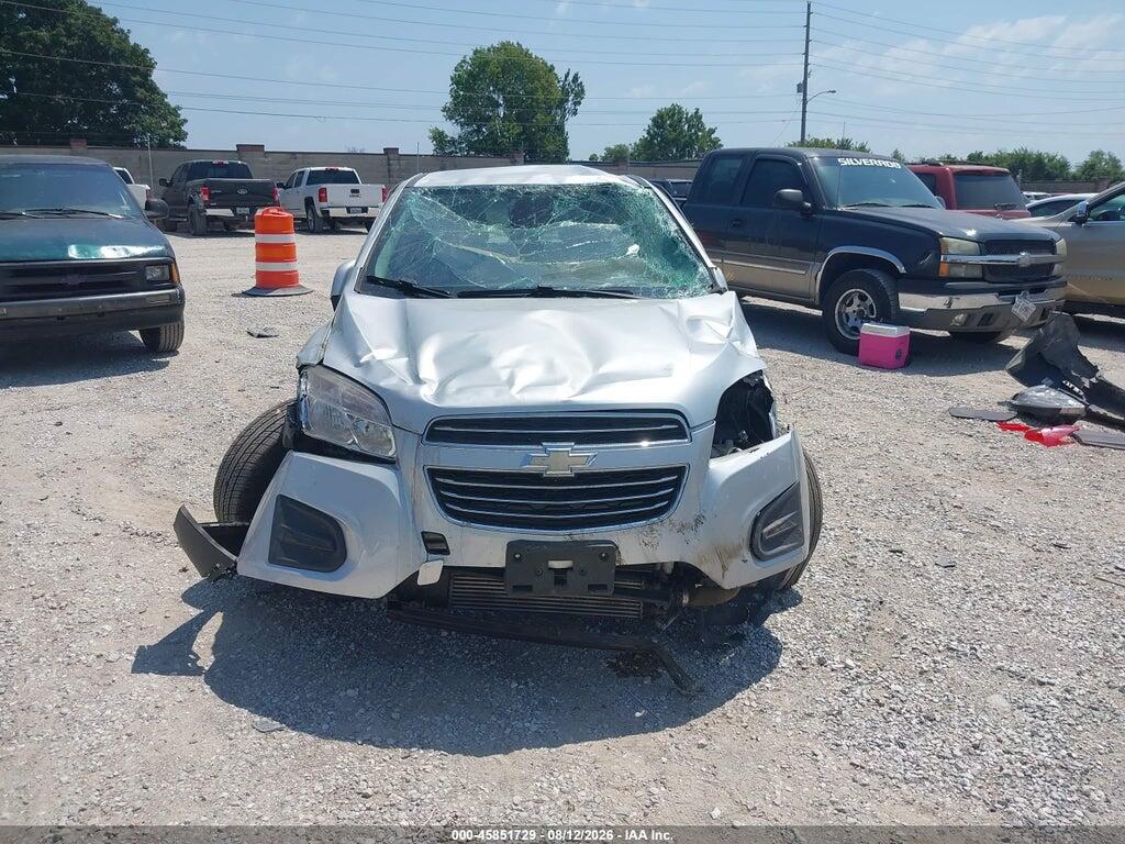 KL7CJKSB8FB245806 2015 CHEVROLET TRAX photo no. 12