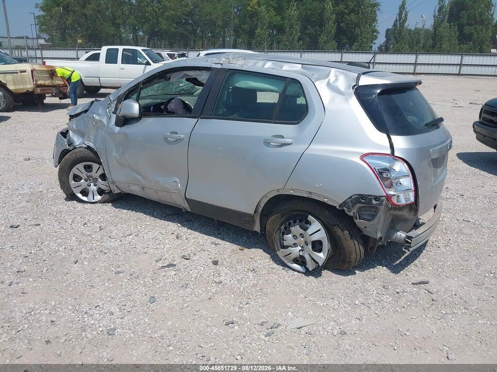 KL7CJKSB8FB245806 2015 CHEVROLET TRAX photo no. 3
