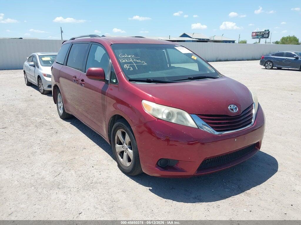 5TDKK3DC8FS676033 2015 TOYOTA SIENNA photo no. 1