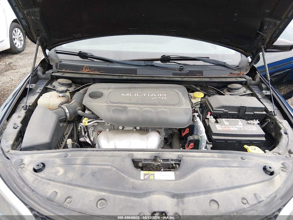 1C3CCCAB3FN752619 2015 CHRYSLER 200 photo no. 10