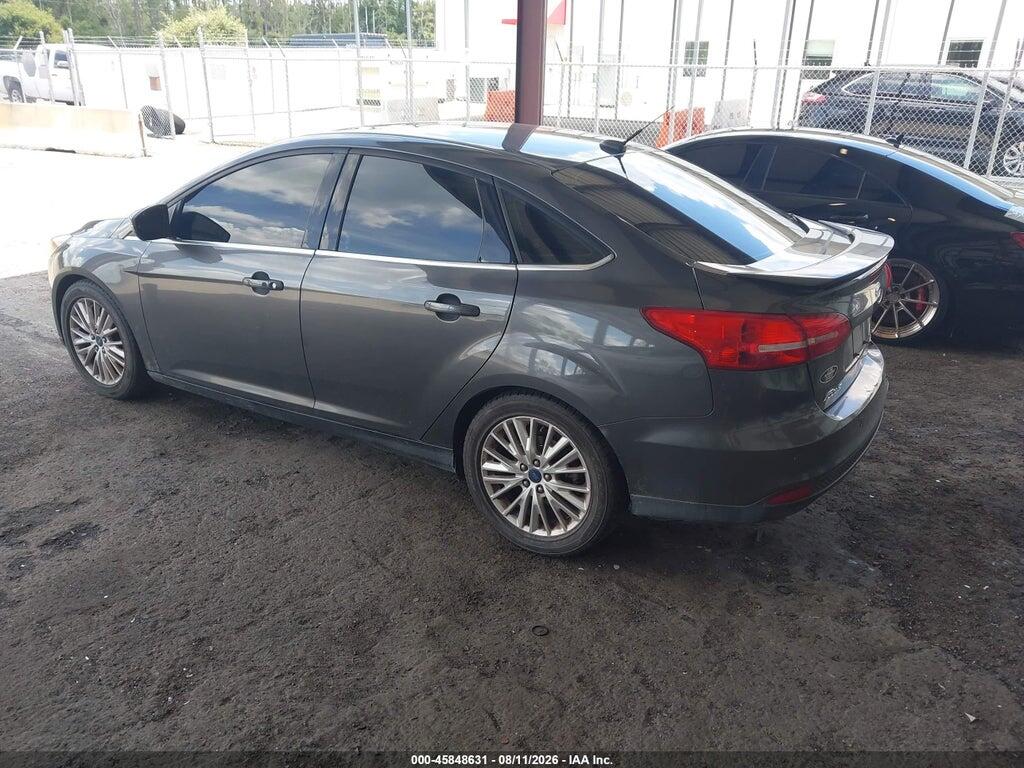 1FADP3J26FL268613 2015 FORD FOCUS photo no. 3