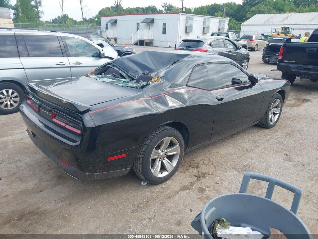 2C3CDZAG8FH804847 2015 DODGE CHALLENGER photo no. 4