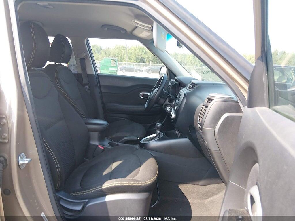 KNDJP3A59F7162981 2015 KIA SOUL photo no. 5