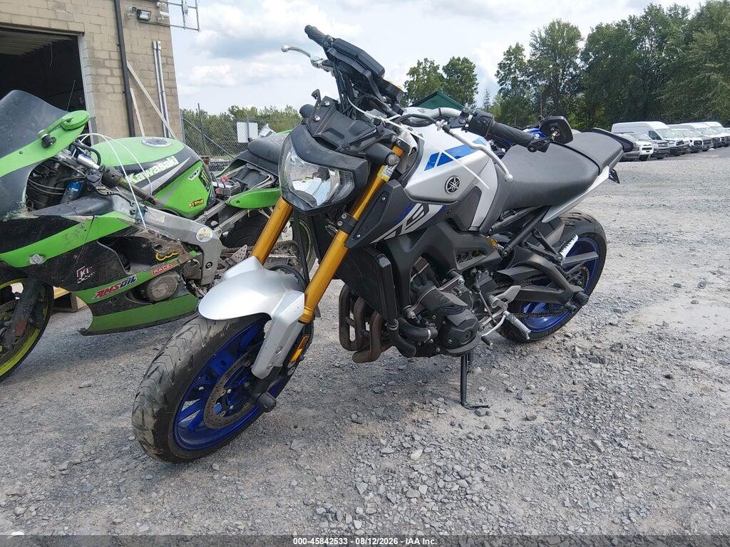 JYARN33EXFA007294 2015 YAMAHA FZ09 photo no. 2