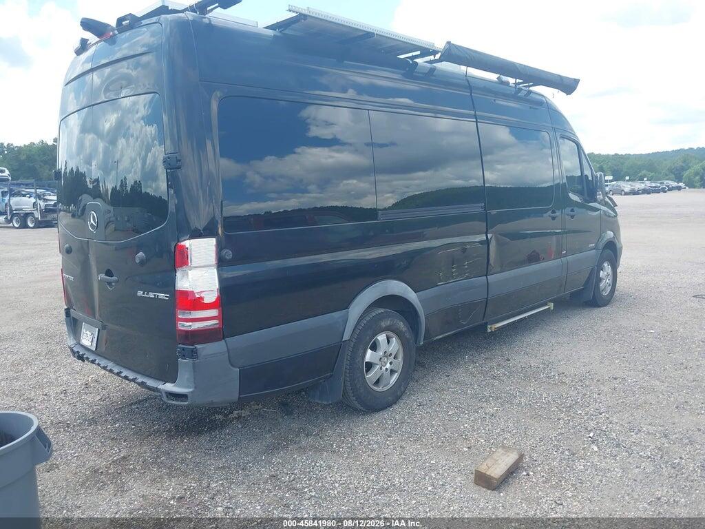 WDZPE8DC9FP140695 2015 MERCEDES-BENZ SPRINTER 2500 photo no. 4