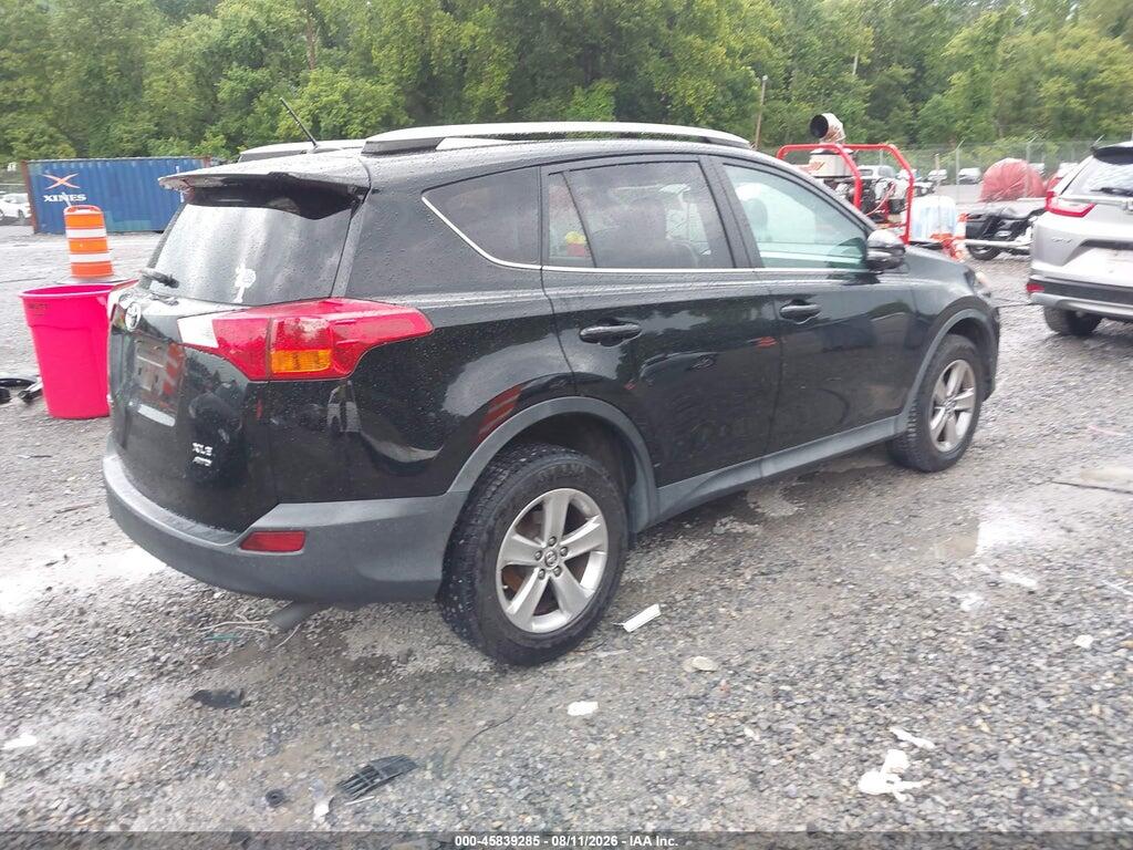 2T3RFREV9FW397727 2015 TOYOTA RAV4 photo no. 4