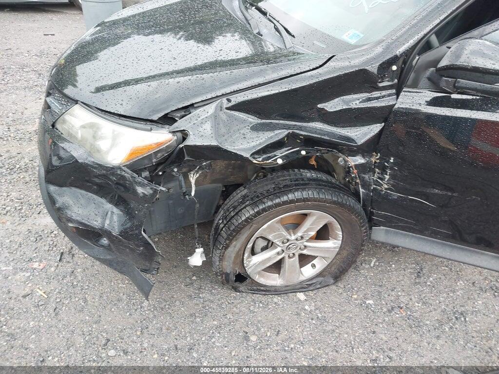 2T3RFREV9FW397727 2015 TOYOTA RAV4 photo no. 6