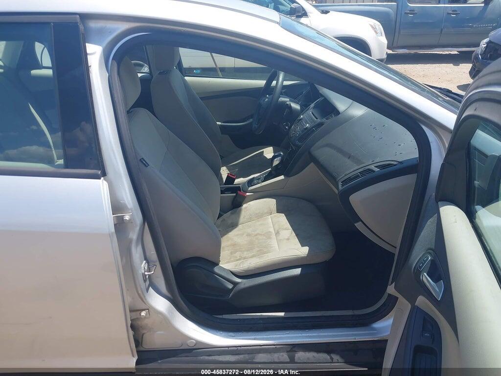 1FADP3F24FL304405 2015 FORD FOCUS photo no. 5