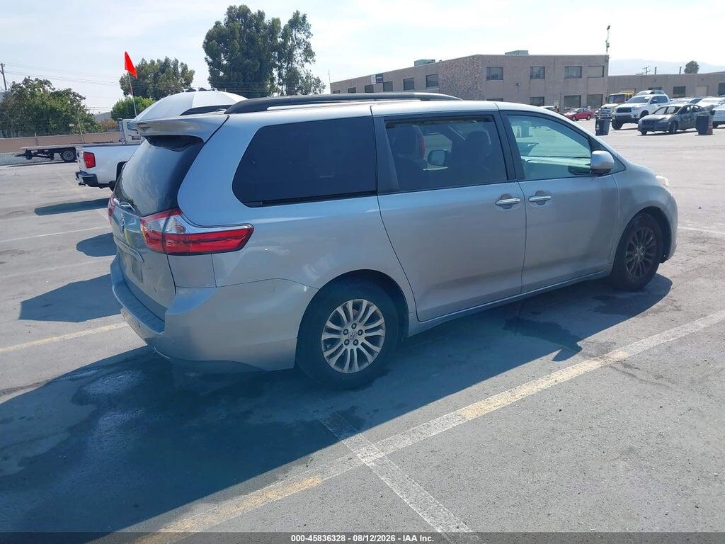 5TDYK3DC9FS653368 2015 TOYOTA SIENNA photo no. 4