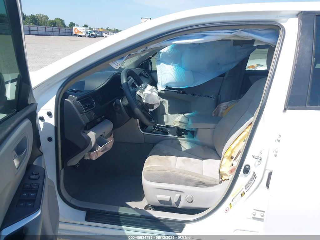 4T4BF1FK9FR501090 2015 TOYOTA CAMRY photo no. 5
