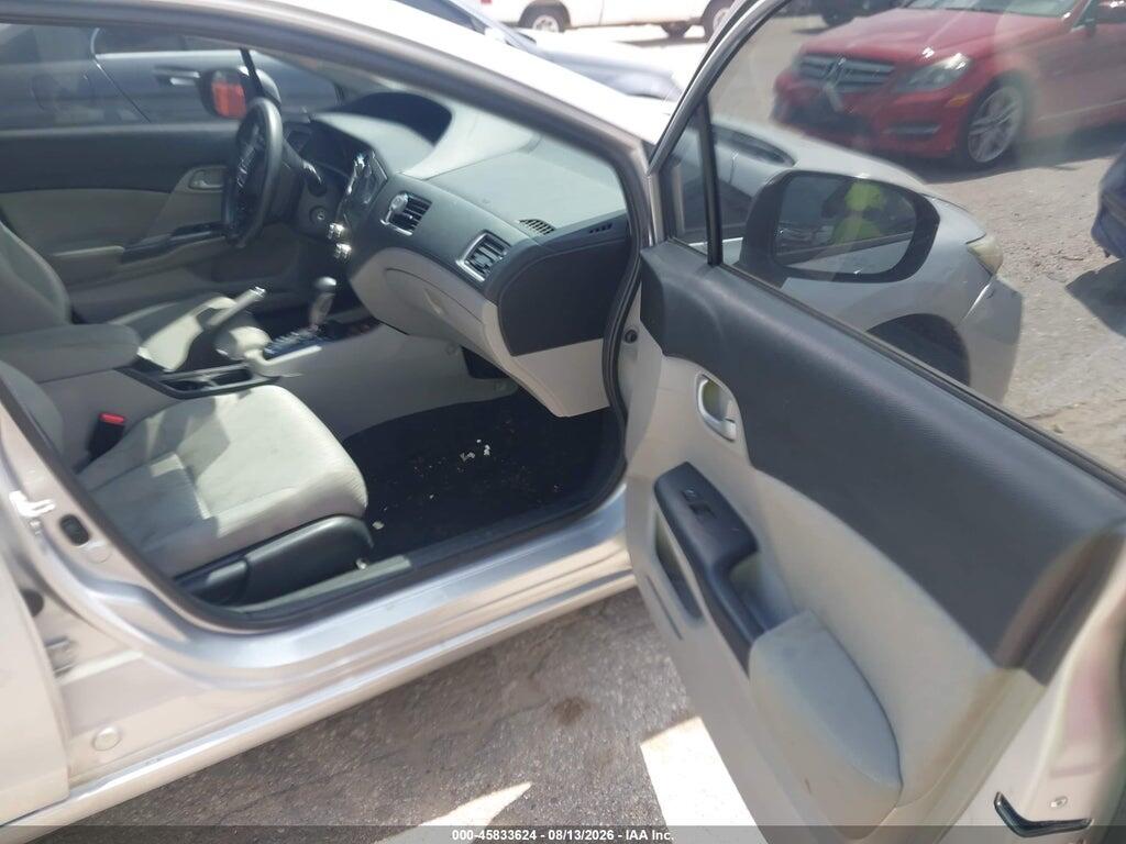 19XFB2F51FE025363 2015 HONDA CIVIC photo no. 5