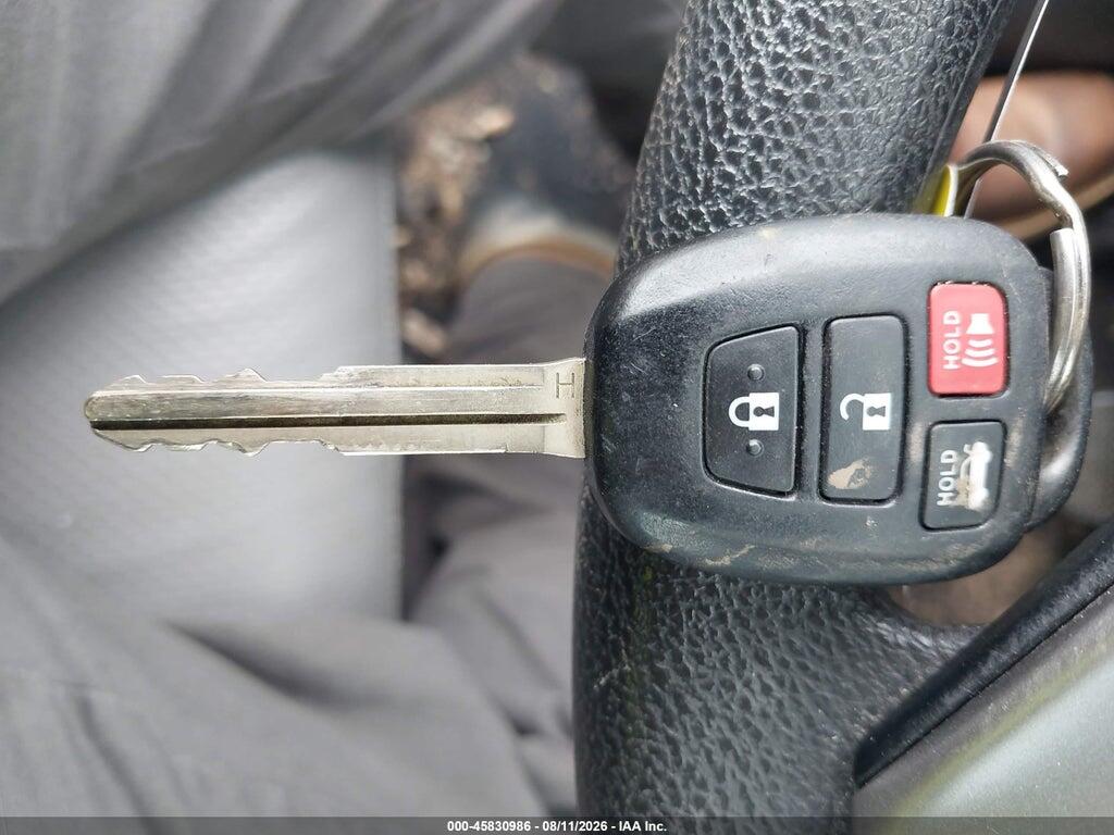 2T1BURHE2FC340332 2015 TOYOTA COROLLA photo no. 11
