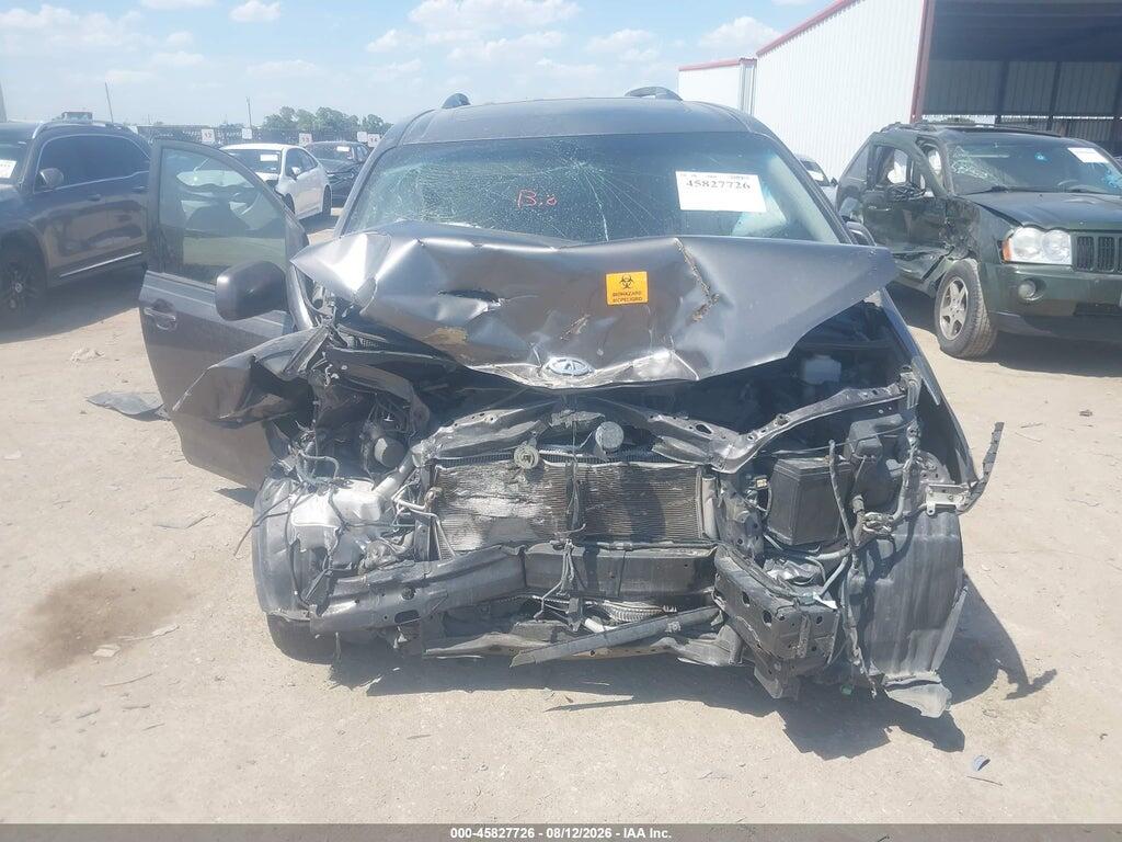 5TDYK3DC9FS545655 2015 TOYOTA SIENNA photo no. 11