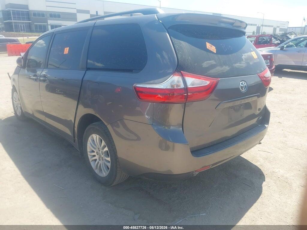 5TDYK3DC9FS545655 2015 TOYOTA SIENNA photo no. 3