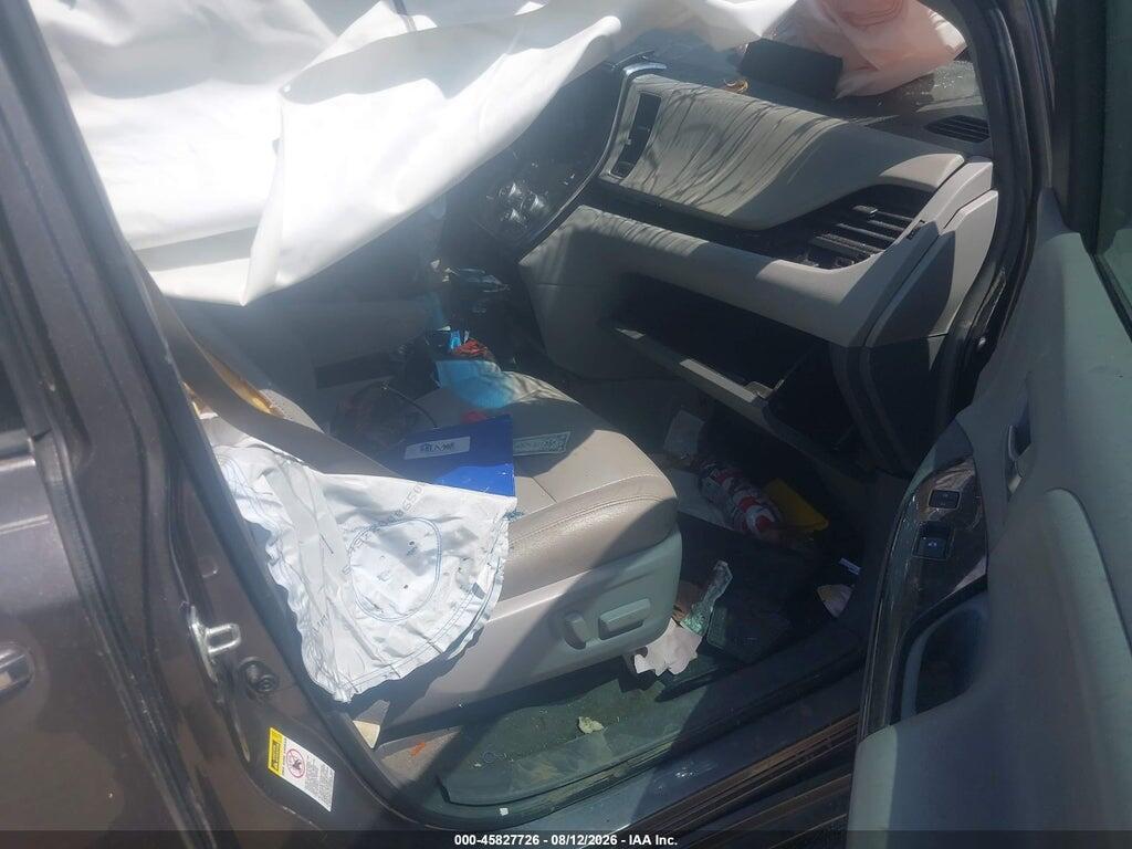 5TDYK3DC9FS545655 2015 TOYOTA SIENNA photo no. 5