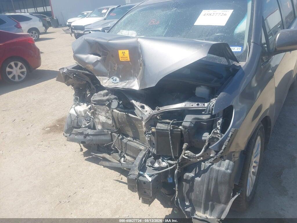 5TDYK3DC9FS545655 2015 TOYOTA SIENNA photo no. 6