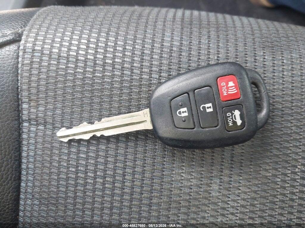 2T1BURHE1FC317754 2015 TOYOTA COROLLA photo no. 11