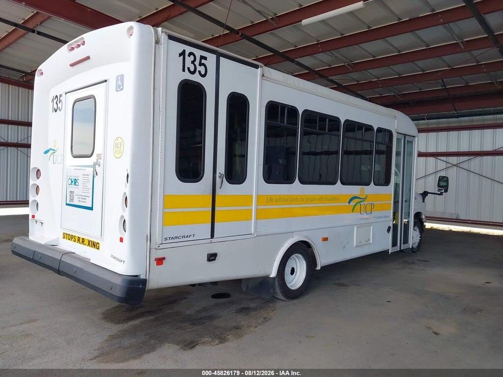 1FDFE4FS5FDA07616 2015 FORD E-450 CUTAWAY photo no. 4