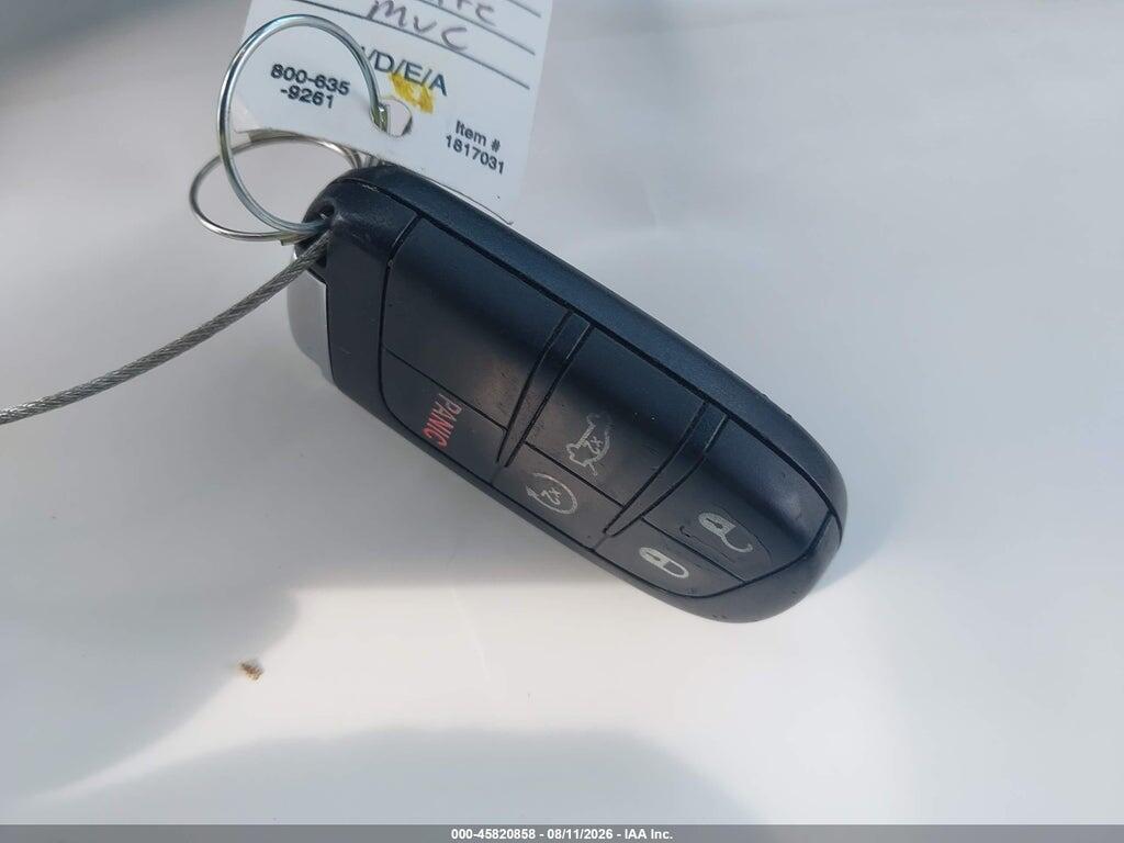 2C3CCABTXFH864435 2015 CHRYSLER 300 photo no. 11