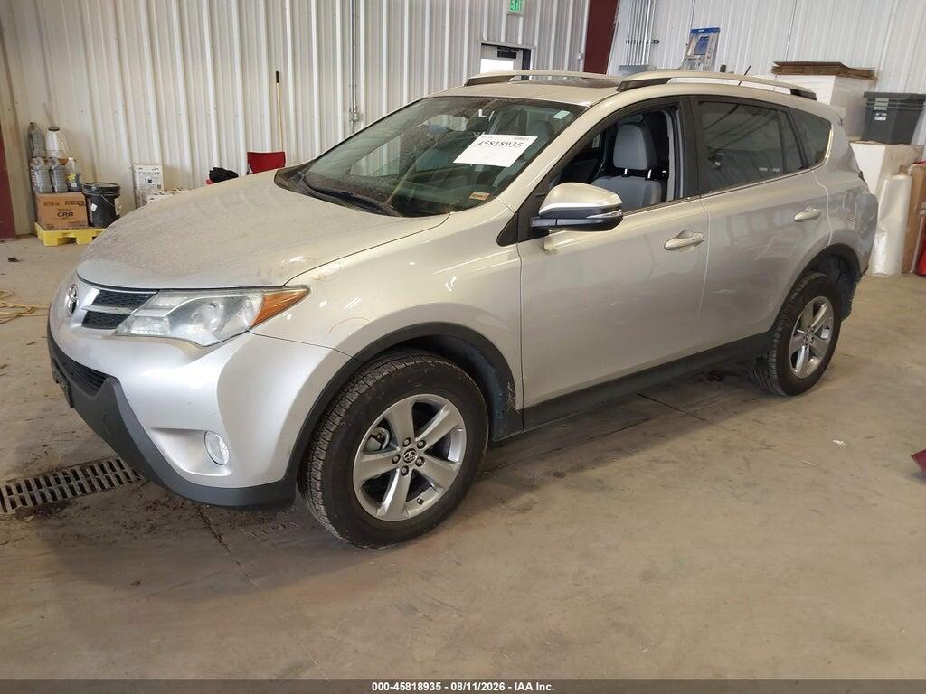 2T3RFREV8FW327300 2015 TOYOTA RAV4 photo no. 2